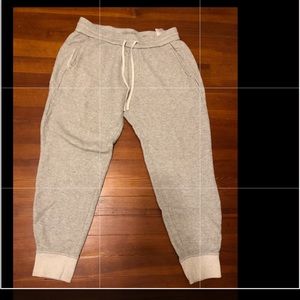 - GREY VINCE JOGGERS!